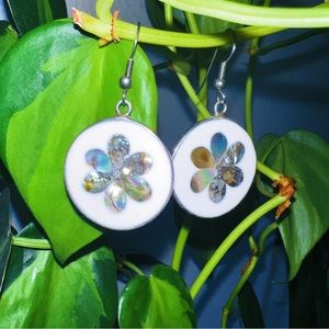 Vintage Alpaca Silver Mother of Pearl Flower Earrings